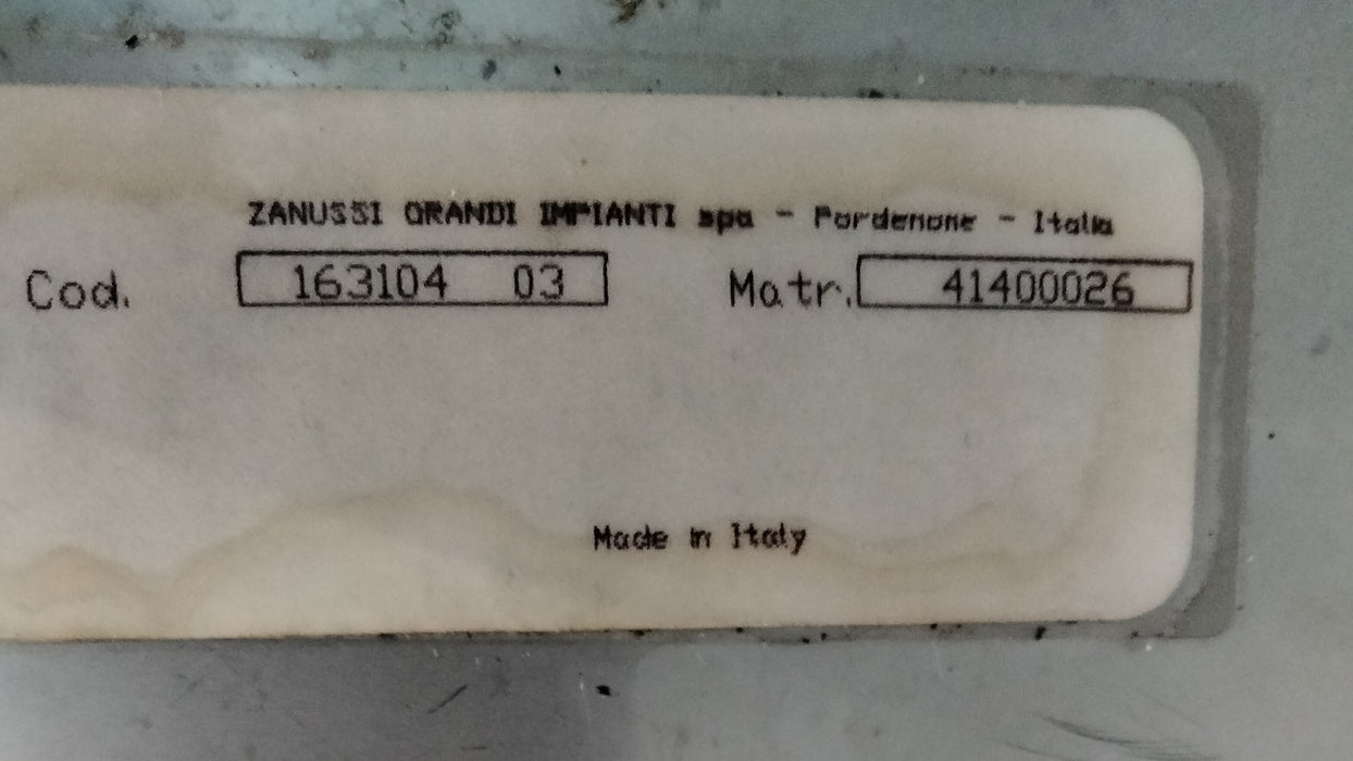 Zanussi kaasuliesi 700 x 730 x 1000